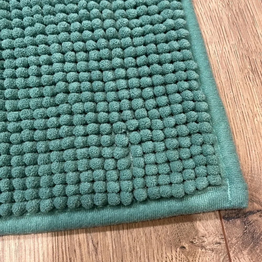 Target bath mat